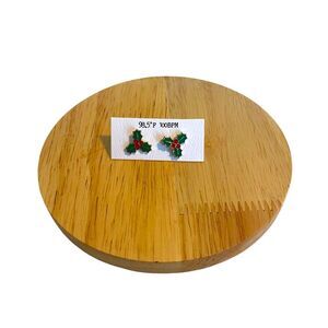 FREE Christmas‎ earring with $35 purchase